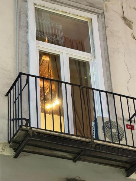 På billedet ses objektet Chiaia Lifestyle Suite beliggende i byen Napoli.