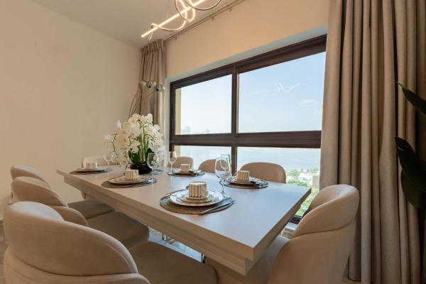 Foto 7: TRPS - Fairmont North Residences, Palm Jumeirah - Luxurious 2BR plus Maids, Sea and Harbour View