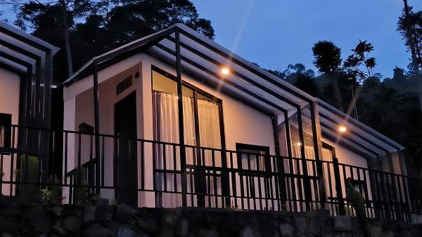 A la foto es mostra l'objecte Luma Senja Villa & Cabin situat a la ciutat de Telagawarna.