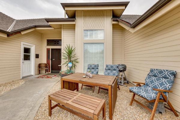 Golf, Hike, Explore: Apt 9 Mi To Dtwn Fresno! - Fresno, CA