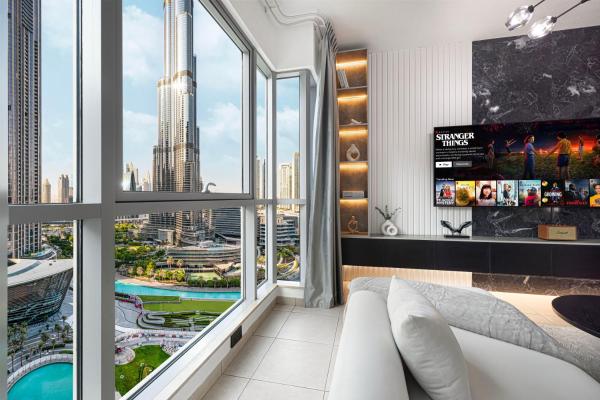 Restay Homes at The Residences Tower 1 - Full Burj Views from all apartments, Dubai