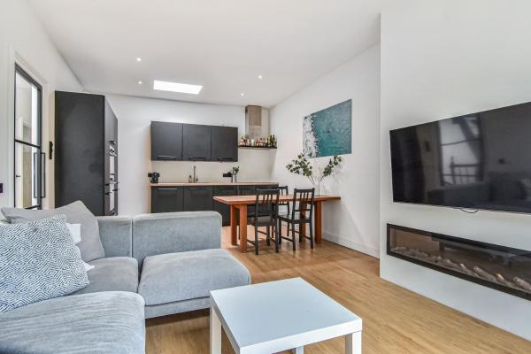 A la foto es mostra l'objecte Beautiful house by the sea on A-location situat a la ciutat de Scheveningen.
