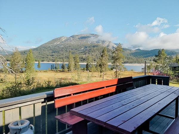På billedet ses objektet Mountain Cabin With Views Of Bonsenås beliggende i byen Tuddal.