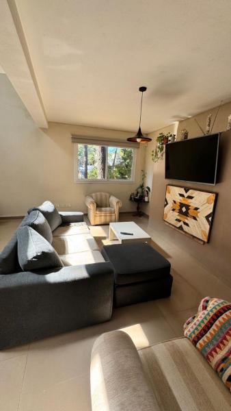 Casa Moderna En Valeria Del Mar - Villa Gesell