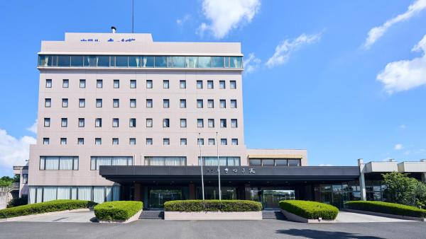 A la foto es mostra l'objecte Hotel Satsukien situat a la ciutat de Kanoya.