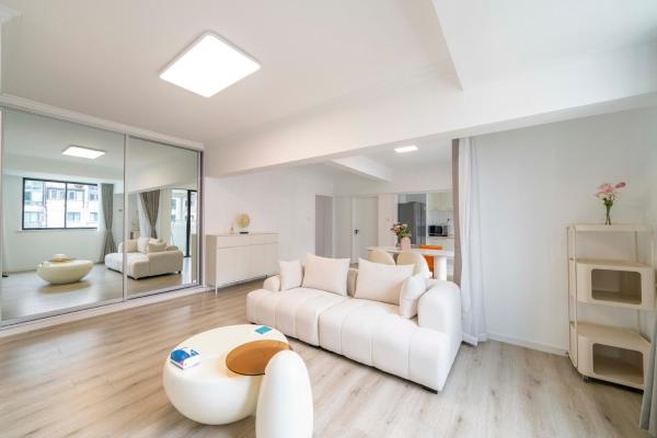 Tyms 2br Apt Hongqiao Paris Classic - 상하이