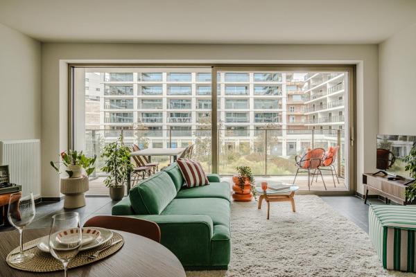 A la foto es mostra l'objecte Paroles Paroles Holidays situat a la ciutat de Oostende.