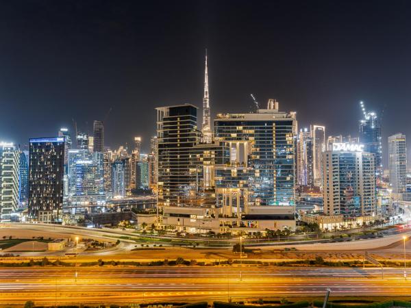 På billedet ses objektet Luxury 1BR with Burj Khalifa View 5-Star Amenities & Valet Parking beliggende i byen Dubai.