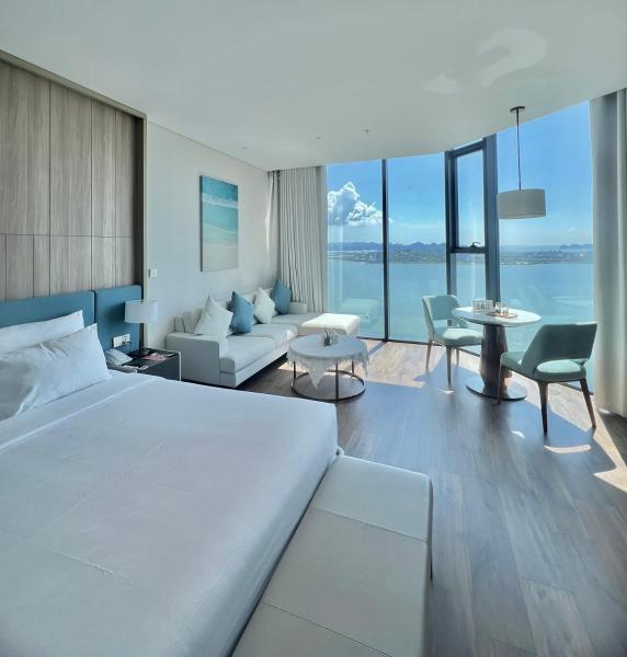 À La Carte Ha Long Studio Apartment- Sea View Room - Hai Phong