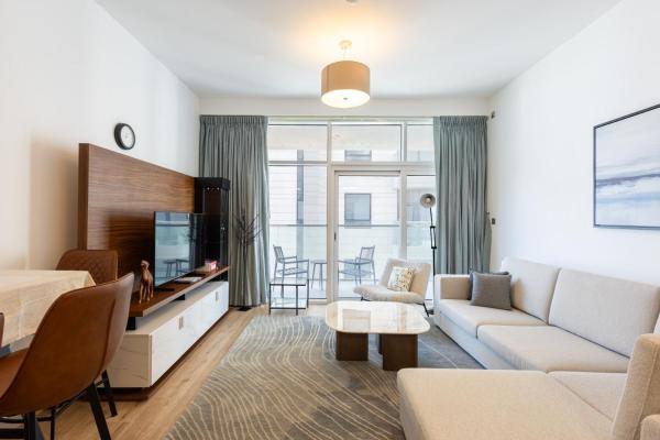 Na zdjęciu widoczny jest obiekt MCRE Stylish 1BR, Walk to Reem Mall położony w mieście Mushayrib.