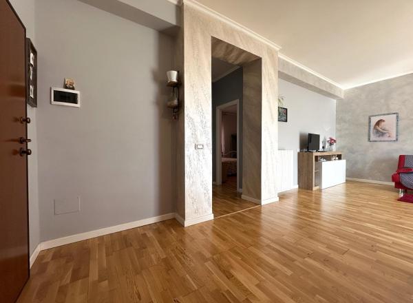På billedet ses objektet La Casa di Raffi beliggende i byen Casei Gerola.