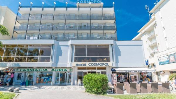 Na fotografii je vidět objekt Hotel Cosmopol Cesenatico nacházející se ve městě Cesenatico.