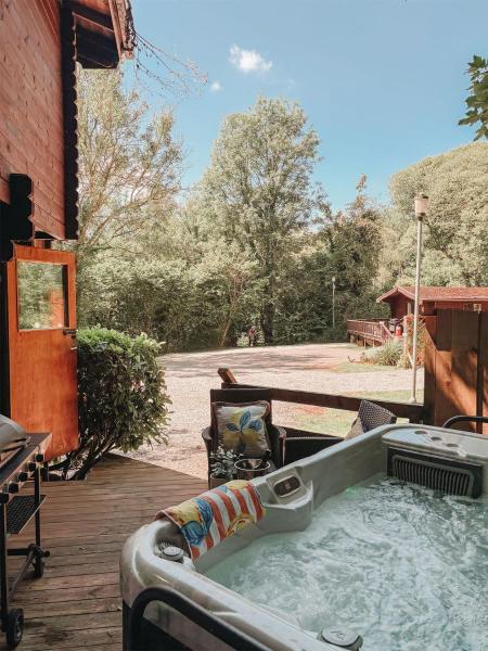 A la foto es mostra l'objecte Cuckoo Lodge situat a la ciutat de Caerwys.