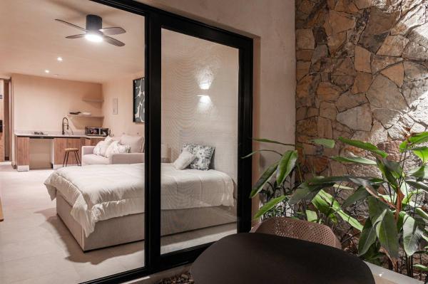 På billedet ses objektet Romantic Getaway Studio w-Private Terrace beliggende i byen Bucerías.