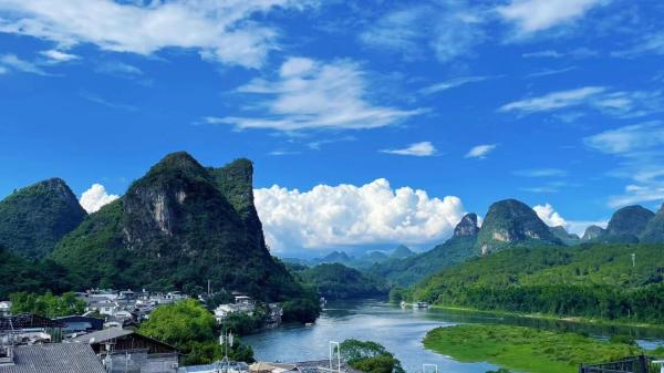 A la foto es mostra l'objecte Yangshuo Tea House Inn - By West Street and Li River situat a la ciutat de Yangshuo.