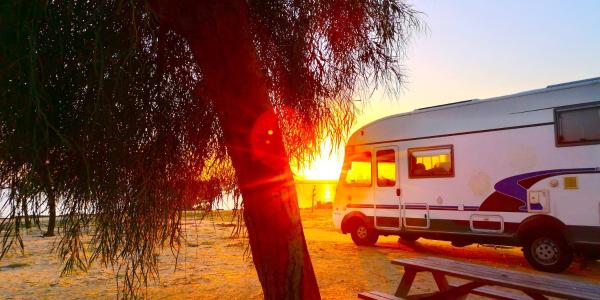A la foto es mostra l'objecte Camping Playa Mazagón situat a la ciutat de Mazagón.