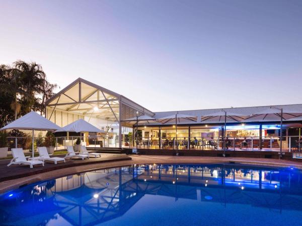 En la foto se muestra el objeto Mercure Townsville ubicado en la ciudad de Garbutt Station.