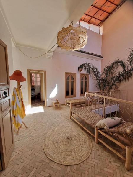 Na fotografii je vidět objekt Riad La Brune nacházející se ve městě Marakéš.