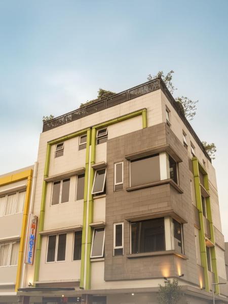 Na zdjęciu widoczny jest obiekt NiHOTEL Cibaduyut Bandung położony w mieście Bandung.