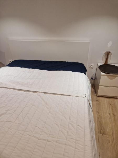 Foto 2: QuickNestCloud - Bourse du travail - Duplex - Bordeaux Centre