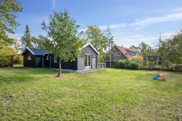 Awesome Home In Ebeltoft With 2 Bedrooms And Internet, Ebeltoft
