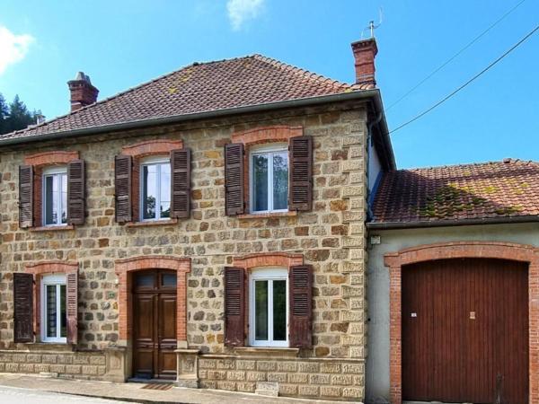 Charmant Gîte Pour 6 Personnes à Néronde - Fr-1-496-357 - Feurs