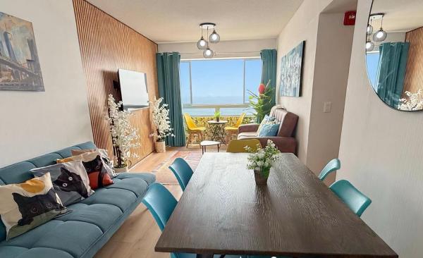 A la foto es mostra l'objecte Exclusivo con vista al mar - Blue One situat a la ciutat de Lima.