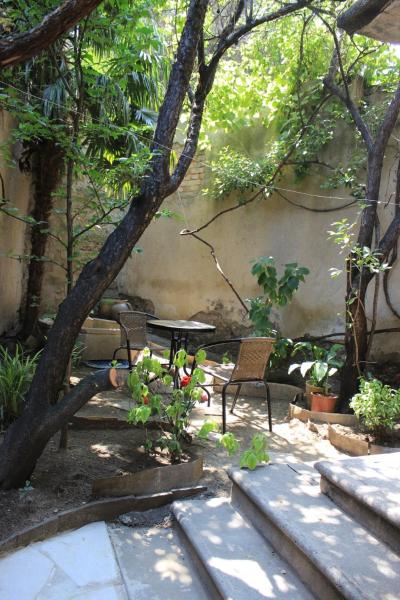 Foto 3: Private studio with a beautiful garden