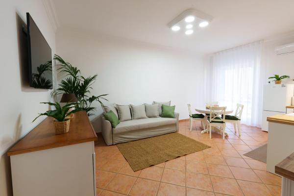 House Marisa 5 Minutes From The Airport - Casoria