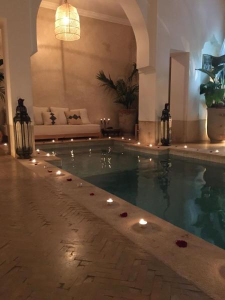 Oasis De La Médina -Piscine Chauffée - Climatisation Petit-déjeuner Et Gouvernante - Marrakech