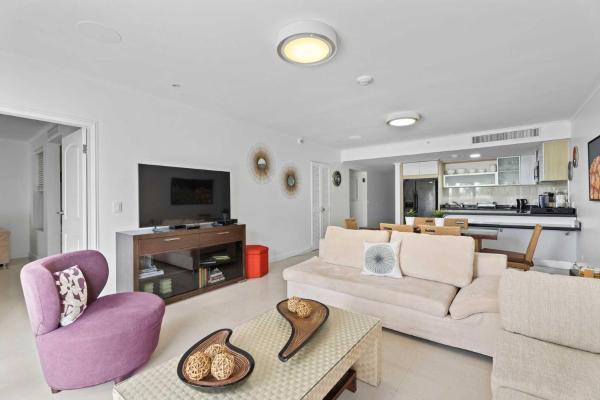 Billede 8: Beachfront - Beach Garden 2BR condo - E124