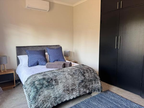 Foto 7: Accommodation in Lynwood Pretoria East for larger groups and Families