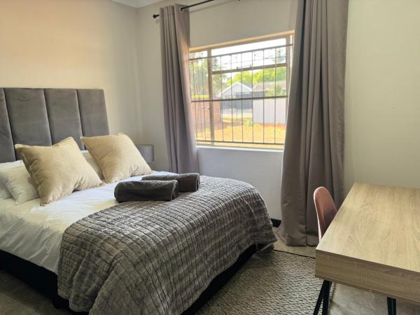 Foto 9: Accommodation in Lynwood Pretoria East for larger groups and Families