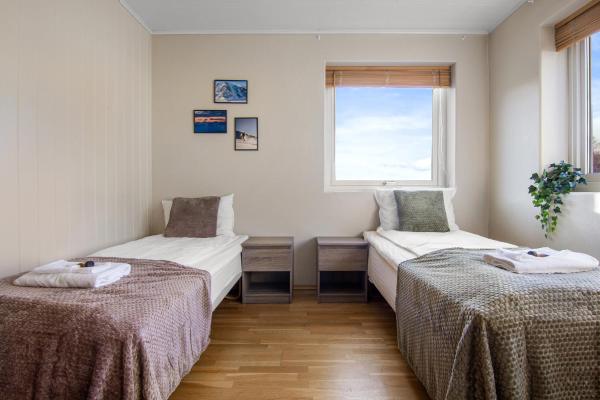 Cozy Studio Close to City, Kitchen & Parking, Tromsø