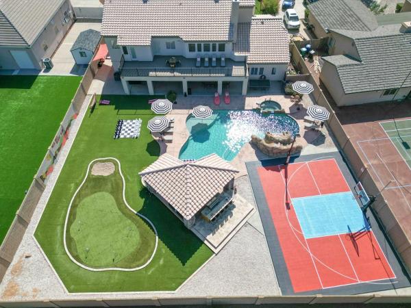 Luxury 6br Retreat - Pool Bbq Theater And Games - Mesa