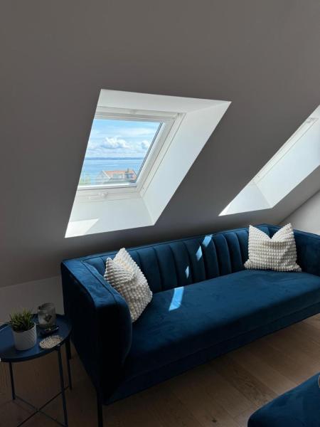 The photo shows the Tolle Wohnung mit Seeblick! located in the city of Rorschach.