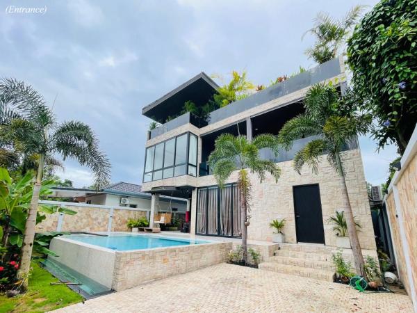 A la foto es mostra l'objecte Villa Astra Rawai Phuket situat a la ciutat de Rawai Beach.