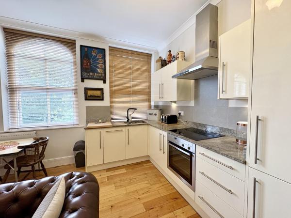Billede 2: Flat 1, Waterloo Apartments