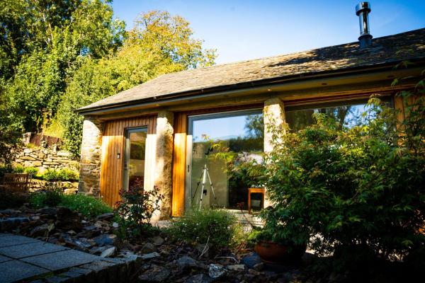 Cosy Rural Barn With Private Garden & Forest - The Cart Barn - Cornwall