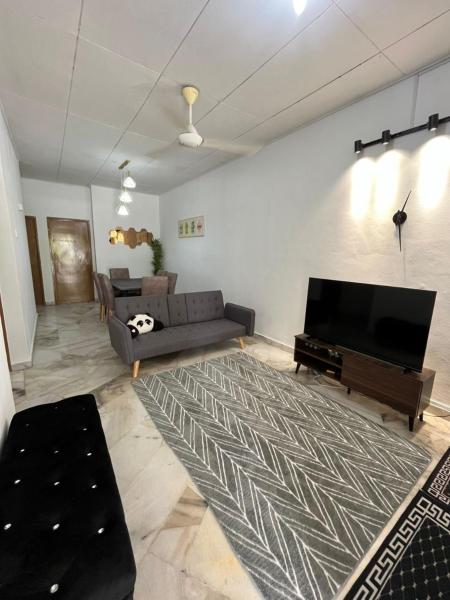 Mus Lim Homestay Aqil Bandar Puncak Alam - Rawang