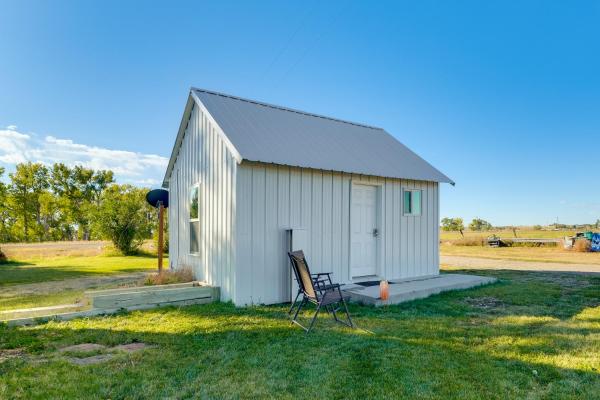 Pet-friendly Farmhouse Suite W/ Patio In Vaughn! - Sun River, MT