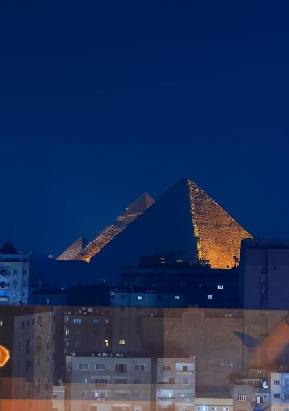 A la foto es mostra l'objecte Sun 3 Pyramids Inn situat a la ciutat de El Caire.