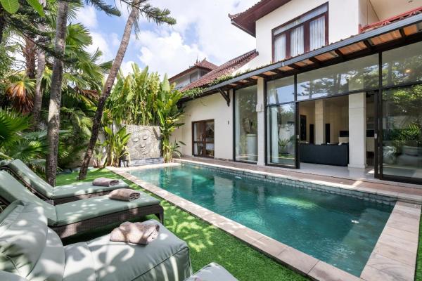 Saga Villas Legacy