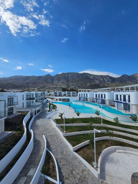 Auf dem Foto ist das Objekt Lapta Residential Complex IRINA in der Stadt Lapithos zu sehen.