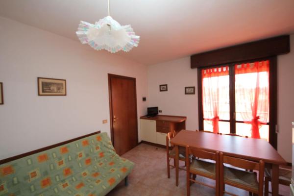 På billedet ses objektet Apartment 150m from the beach beliggende i byen Rosolina Mare.