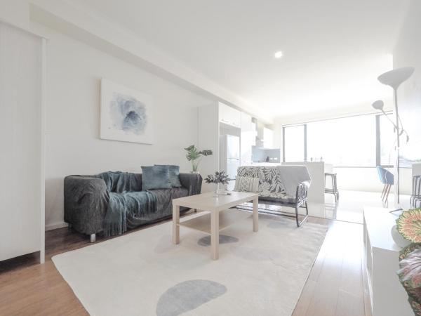På billedet ses objektet Mt Waverley Spacious 2BR2BA parking wifi balcony beliggende i byen Mount Waverley.