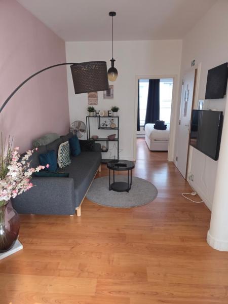 Lovely & Modern apartment in the heart of Antwerp, Anversa
