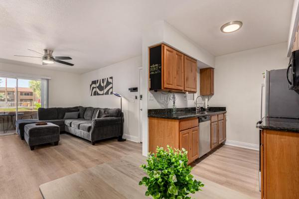Experience The Best Of Scottsdale Living - Scottsdale, AZ