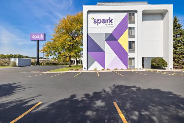 Foto 9: Spark by Hilton Green Bay
