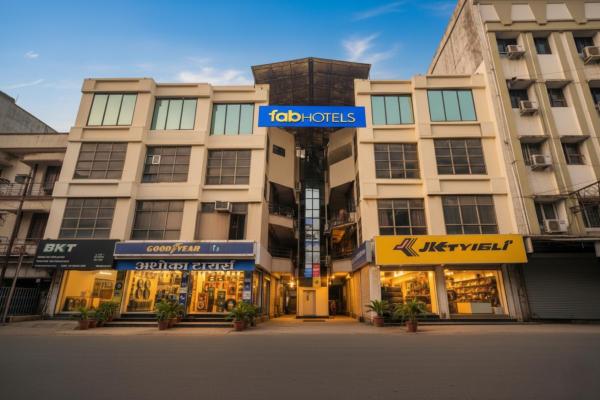 A la foto es mostra l'objecte FabHotel Imperial Regency situat a la ciutat de Indore.